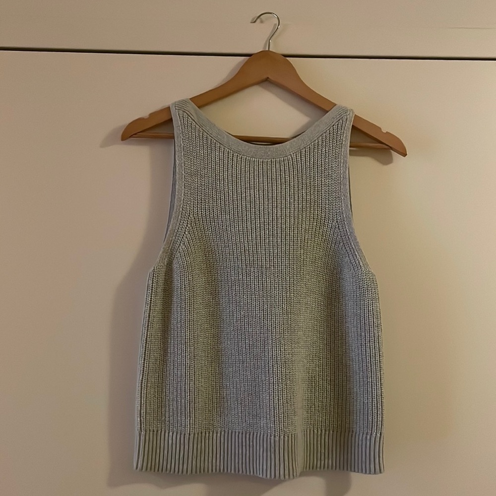 GAP sweater vest